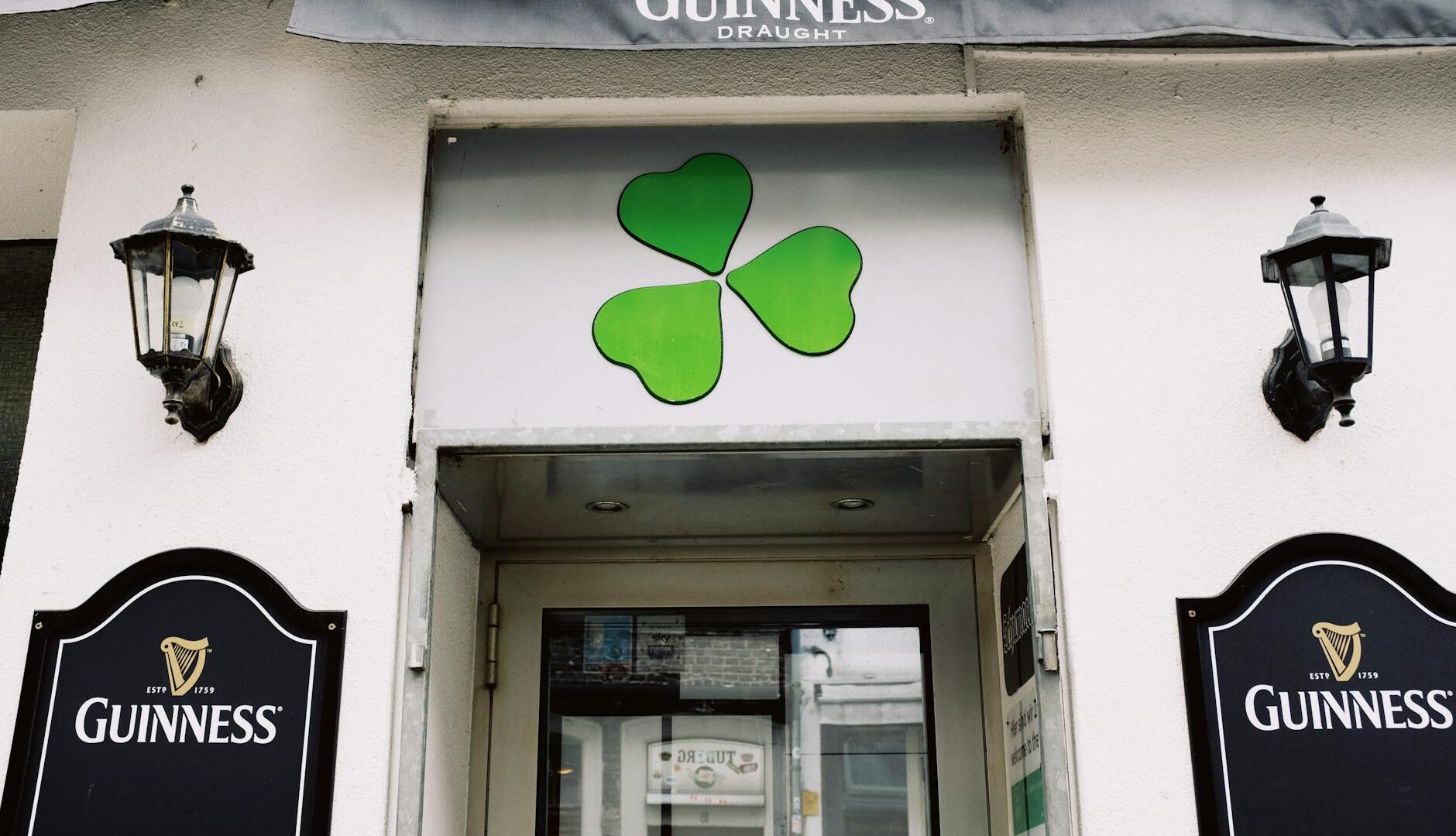 Road trip Irlande 7 jours : Wild Atlantic Way et pubs légendaires - Photo par ready made